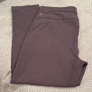 lululemon athletica Women's Cropped Pants in Purple